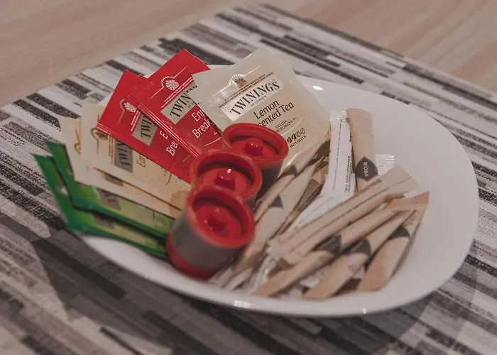 10 Minuti Dal Mare E Dalla Stazione - Relaxhouse