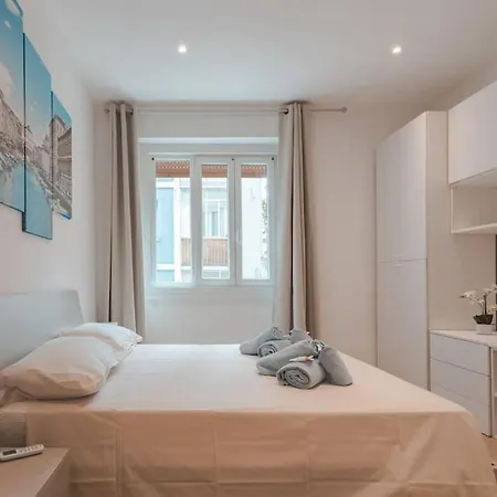 10 Minuti Dal Mare E Dalla Stazione - Relaxhouse דירה